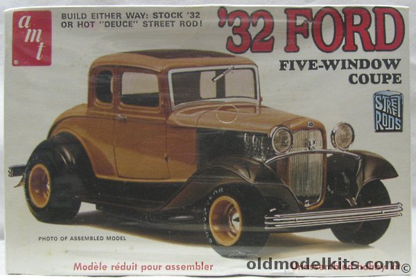 AMT 1/25 1932 Ford Five Window Coupe - Stock or Hot Deuce Street Rod, T147 plastic model kit